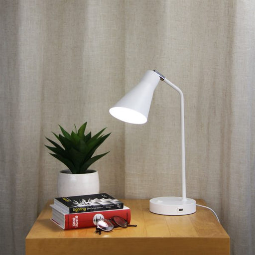 Oriel Lighting THOR DESK LAMP Lamp with USB