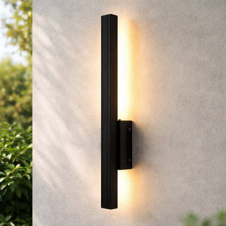 Lexi Brynn LED Outdoor Wall Light