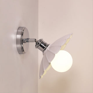 Oriel Brolli.25 25cm Pleated Metal Shade