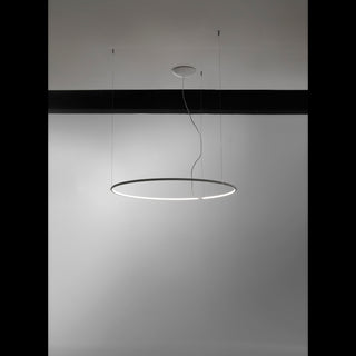 Lancia Tonda
Suspended LED Pendant